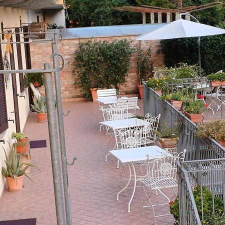 Il Germano Reale Bed & Breakfast Alba  Ngoại thất bức ảnh