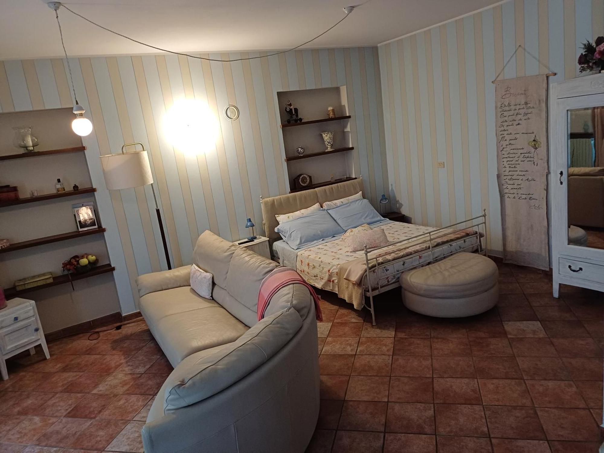 Il Germano Reale Bed & Breakfast Alba  Phòng bức ảnh